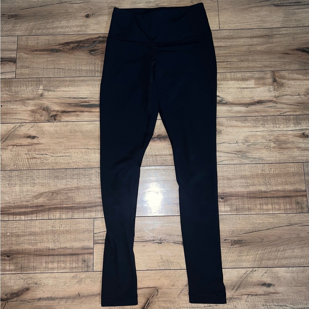 black leggings